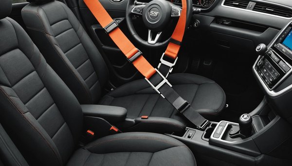 Acquisition en ligne de ceintures de sécurité : Ce que vous devez savoir